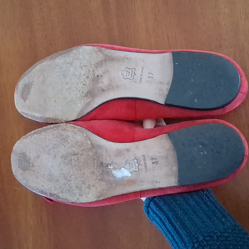 Pretty Ballerinas Red Suede Ballet Flats Leather Made In Spain sz 37 (US 6.5M) - Picture 9 of 9
